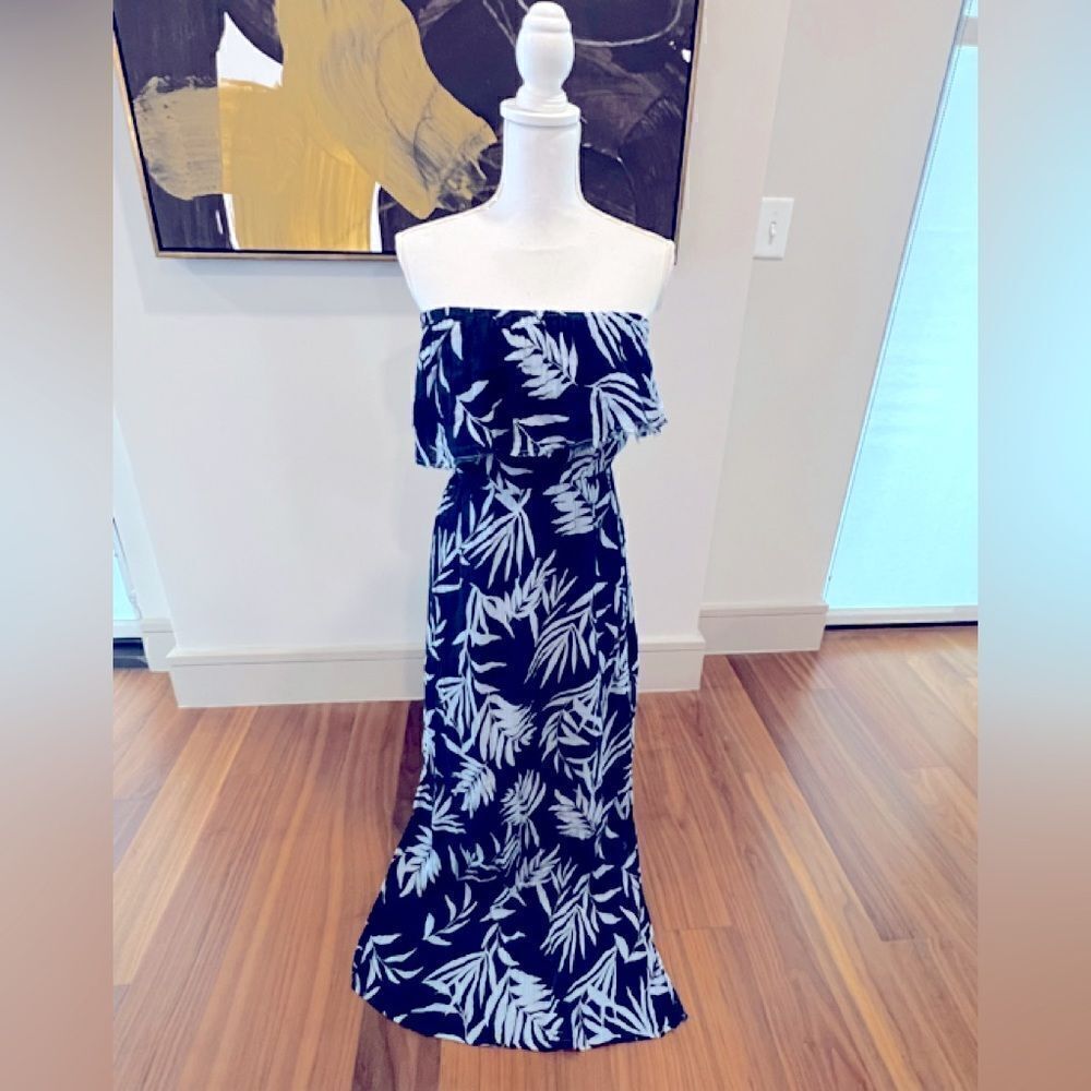 Michael stars Tara dress
